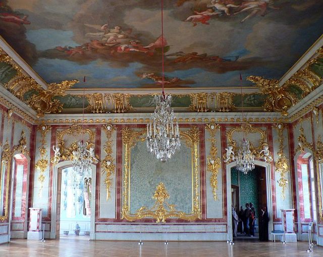 When I say upscale, I mean UPSCALE (Pilsrundale, Latvia /credit Wikipedia/Wojsyl)